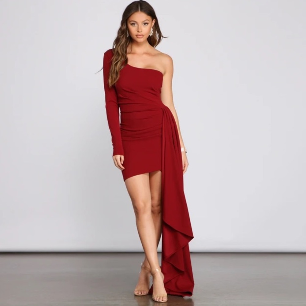 One-Shoulder Pleated Asymmetric Mini Dress
